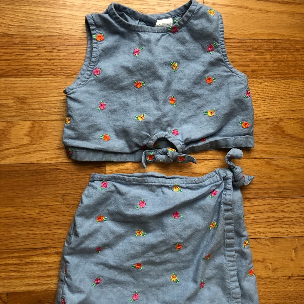 Toddler floral/chambray skort set